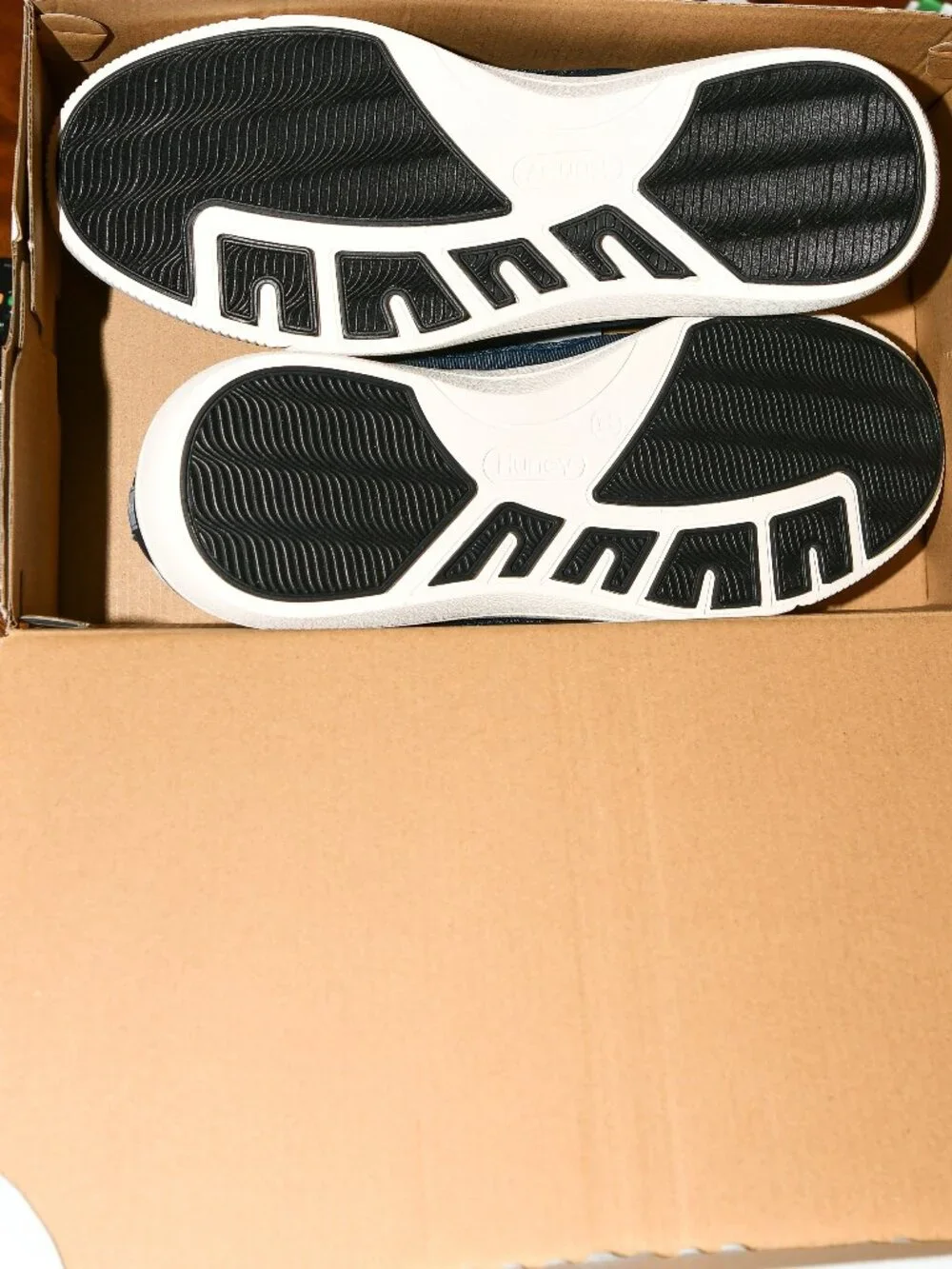 Hurley Men's Shoe  Colors:‎  nAVY